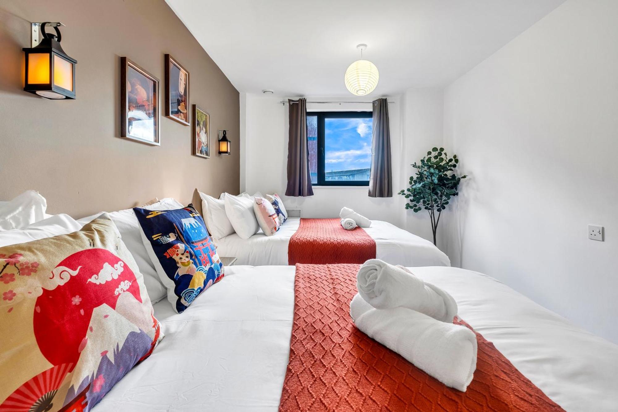 Anime Suite - Central And Free Parking With Netflix Birmingham Buitenkant foto
